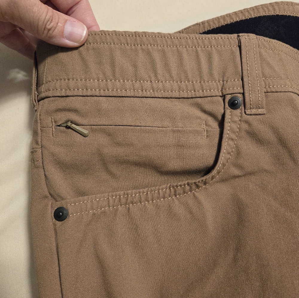 NWT Columbia Men's Pants - Picture 5 of 5